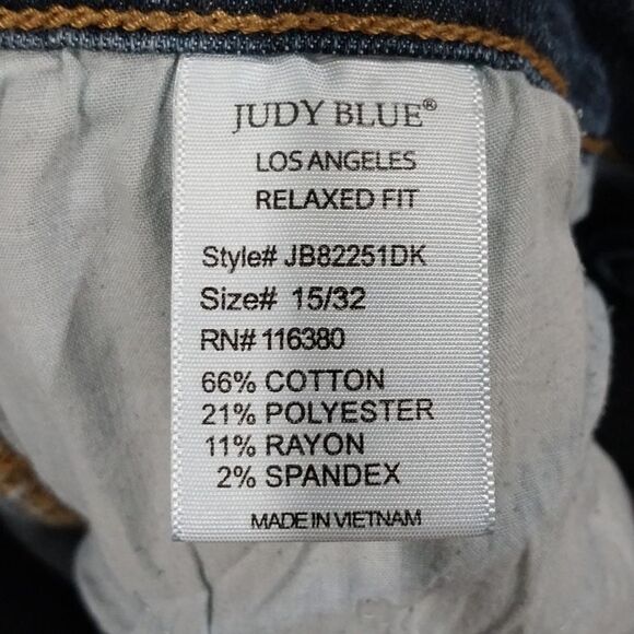 Judy Blue Jeans Women's Size 15/32 Relaxed Fit Denim Whiskering Distressed - Picture 16 of 16